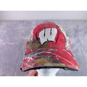 NCAA Wisconsin Badgers Red Camo Adjustable Hat Signatures Bucky Badger Logo